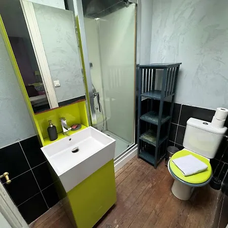 Louis Mie - T5 Avec 4 3 Salles De Bain Au Centre De アパート *